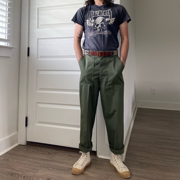 Meet your Posher, Zakk, I sell vintage, true vintage, modern upscale, denim, etc - Picture 4 of 10